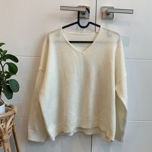 White V-Neck Oversized Sweater